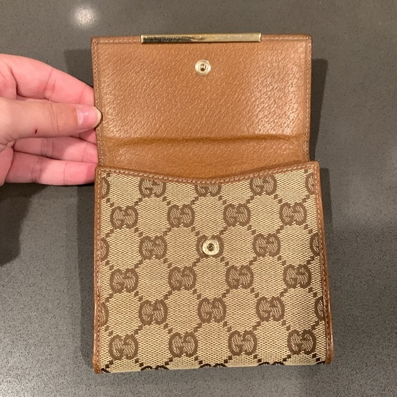 Authentic Gucci monogram canvas bifold wallet - Picture 2 of 12